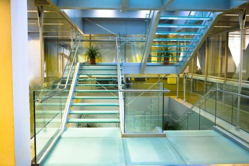 scari sticla securizata (3)